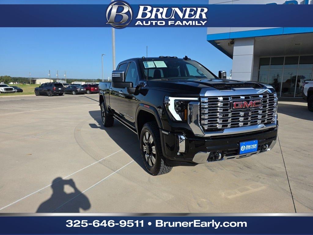 2025 GMC Sierra 2500 HD Denali in Onyx Black — front three-quarter view
