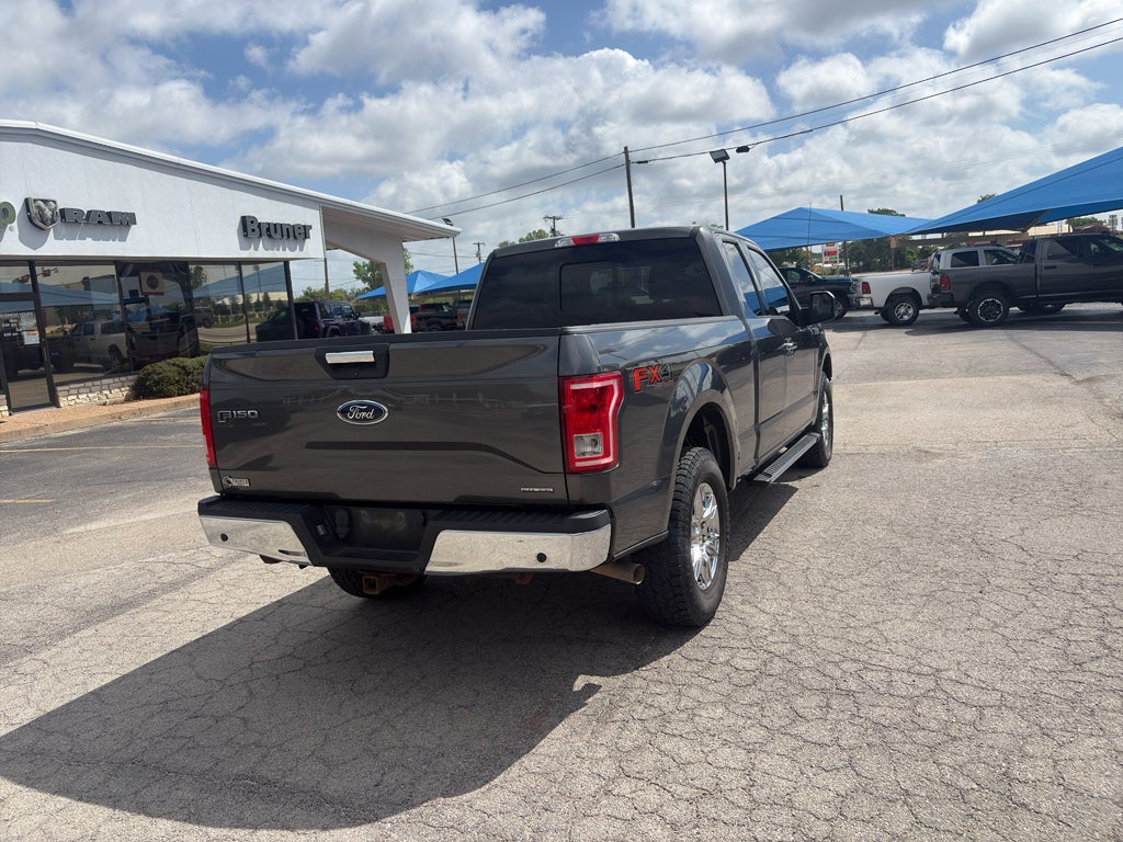 2016 Ford F-150 — detail view