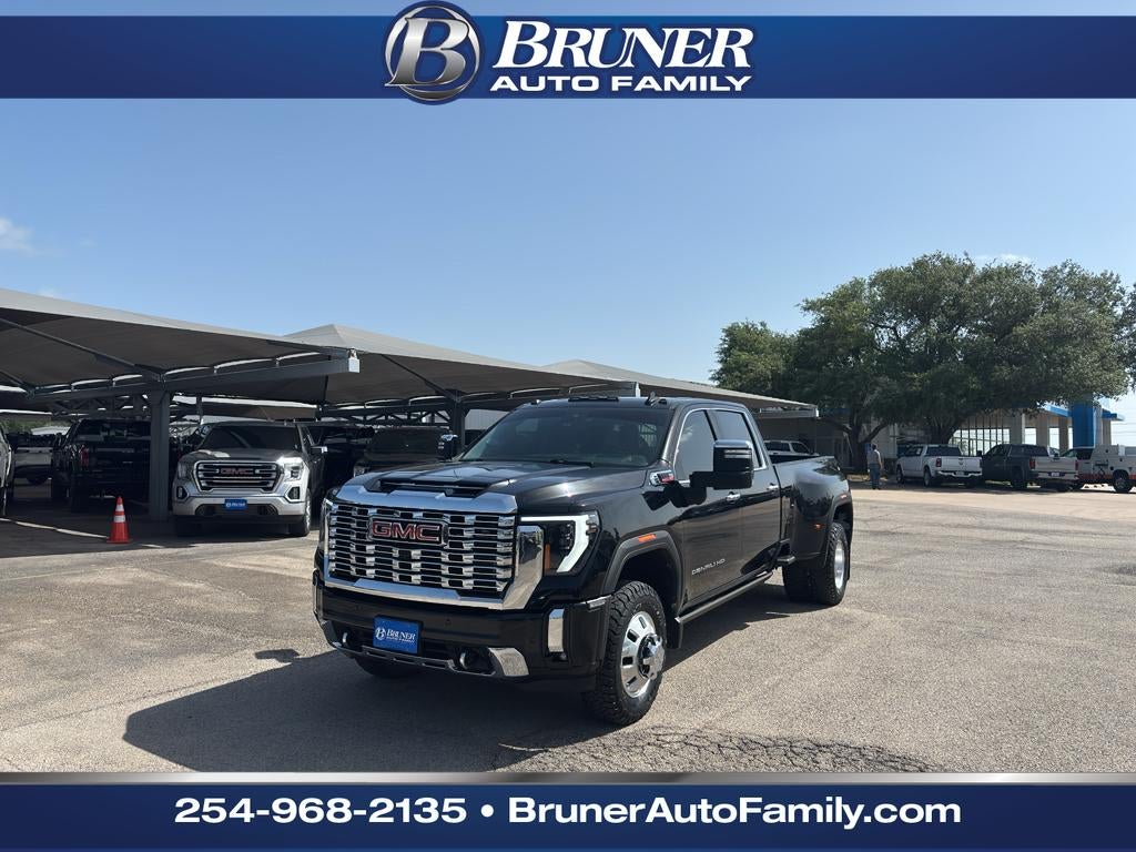 2024 GMC Sierra 3500HD 4WD Crew Cab Long Bed Denali in Onyx Black — front three-quarter view
